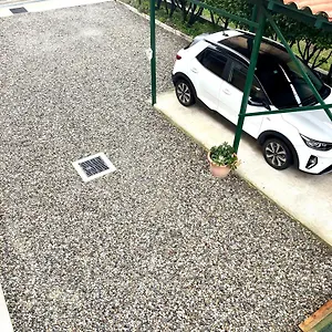 https://casa-spaziosa-in-centro-paese.it-lombardy.com